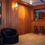 Modern Cabin With Hot Tub Grill Lake Beach Wineries Hiking Fishing And Hershey Park Family And Pet Friendly Superhosts On Ab&B