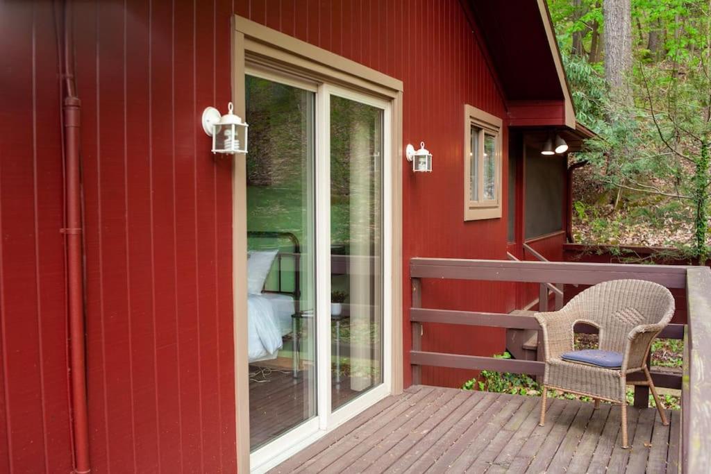 Casa de férias Lakeside Retreat: Pet-friendly With Hot Tub & Outdoor Activities Mount Gretna