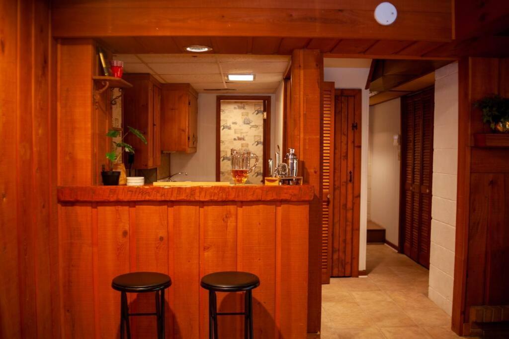 Lakeside Retreat: Pet-friendly With Hot Tub & Outdoor Activities * Mount Gretna
